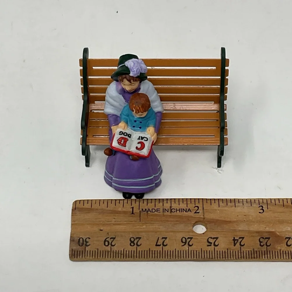 Dept 56 Dickens Village Heritage Dickens Learns To Read Christmas 56.58577